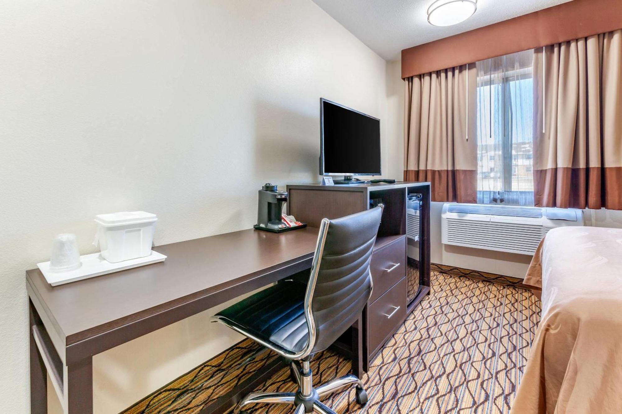 Quality Inn ניו לונדון מראה חיצוני תמונה