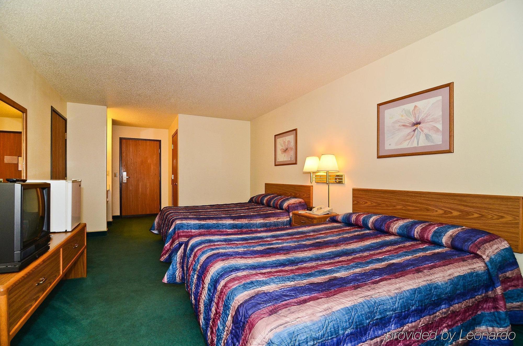 Quality Inn ניו לונדון מראה חיצוני תמונה