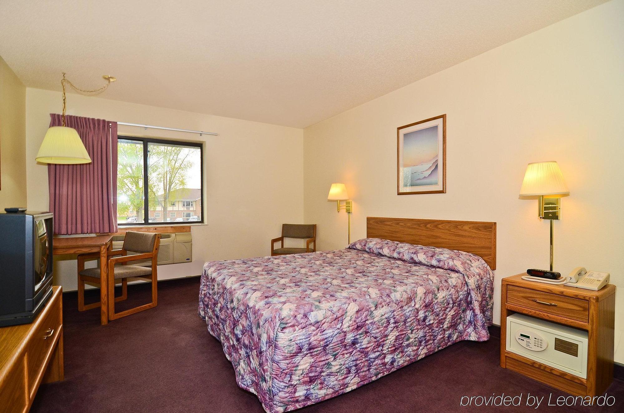 Quality Inn ניו לונדון חדר תמונה